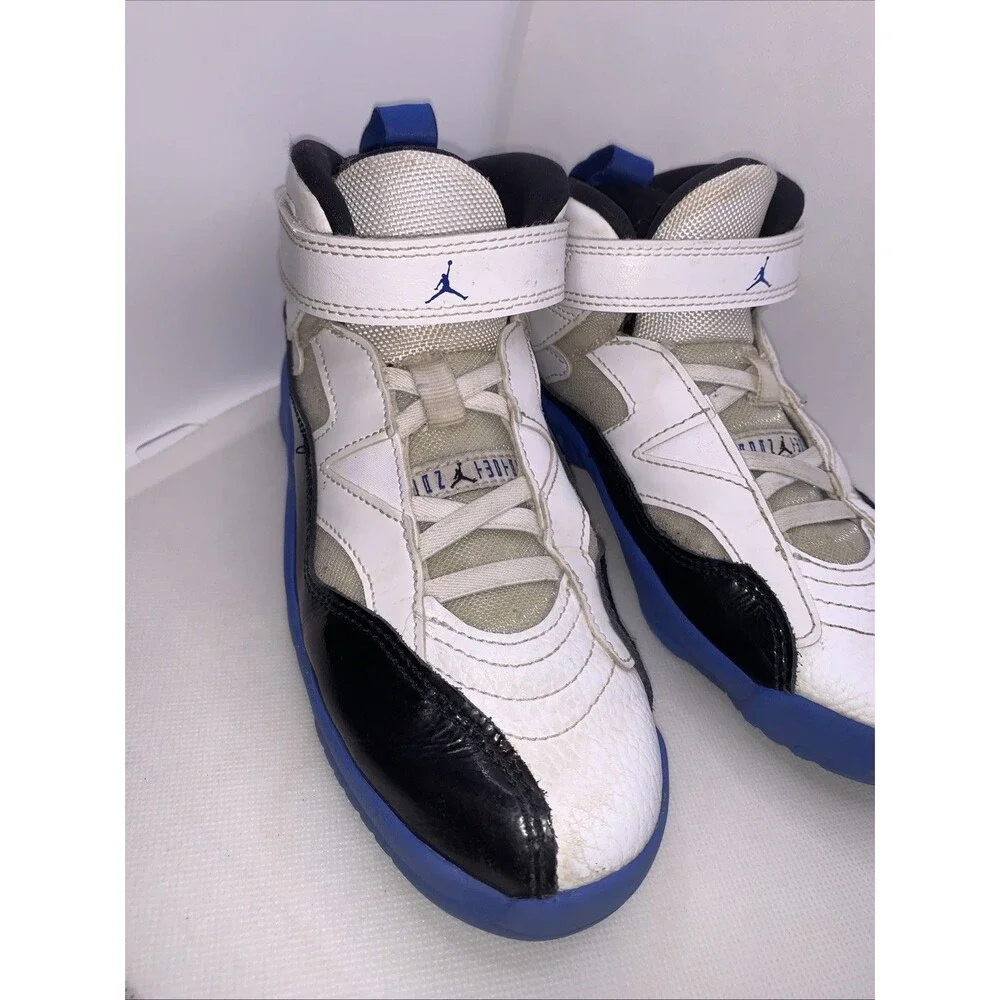 Nike Air Jordan Jumpman Two Trey Game Royal White DQ8432-140 Boys Size 2Y